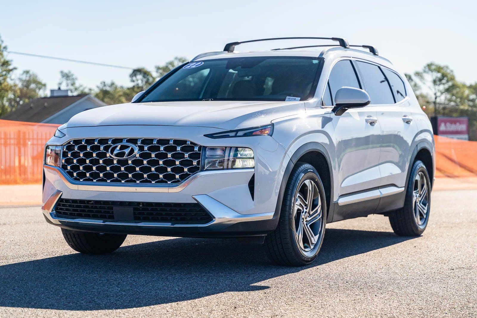Used 2022 Hyundai Santa Fe SEL FWD image 3