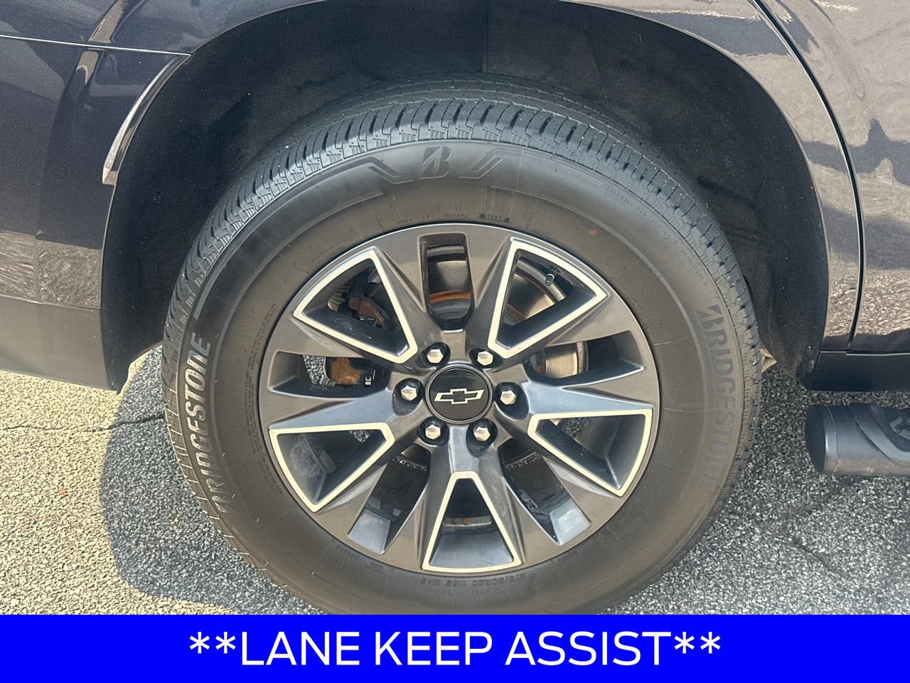 Used 2022 Chevrolet Tahoe Z71 w/ Z71 Off-Road Package AWD/4WD image 19