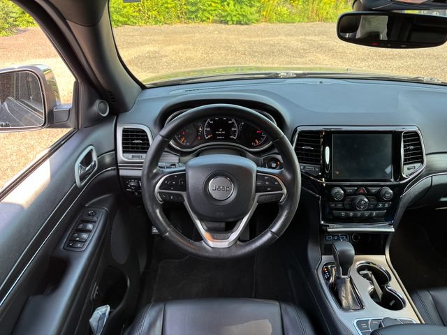 Used 2020 Jeep Grand Cherokee Limited AWD/4WD image 7