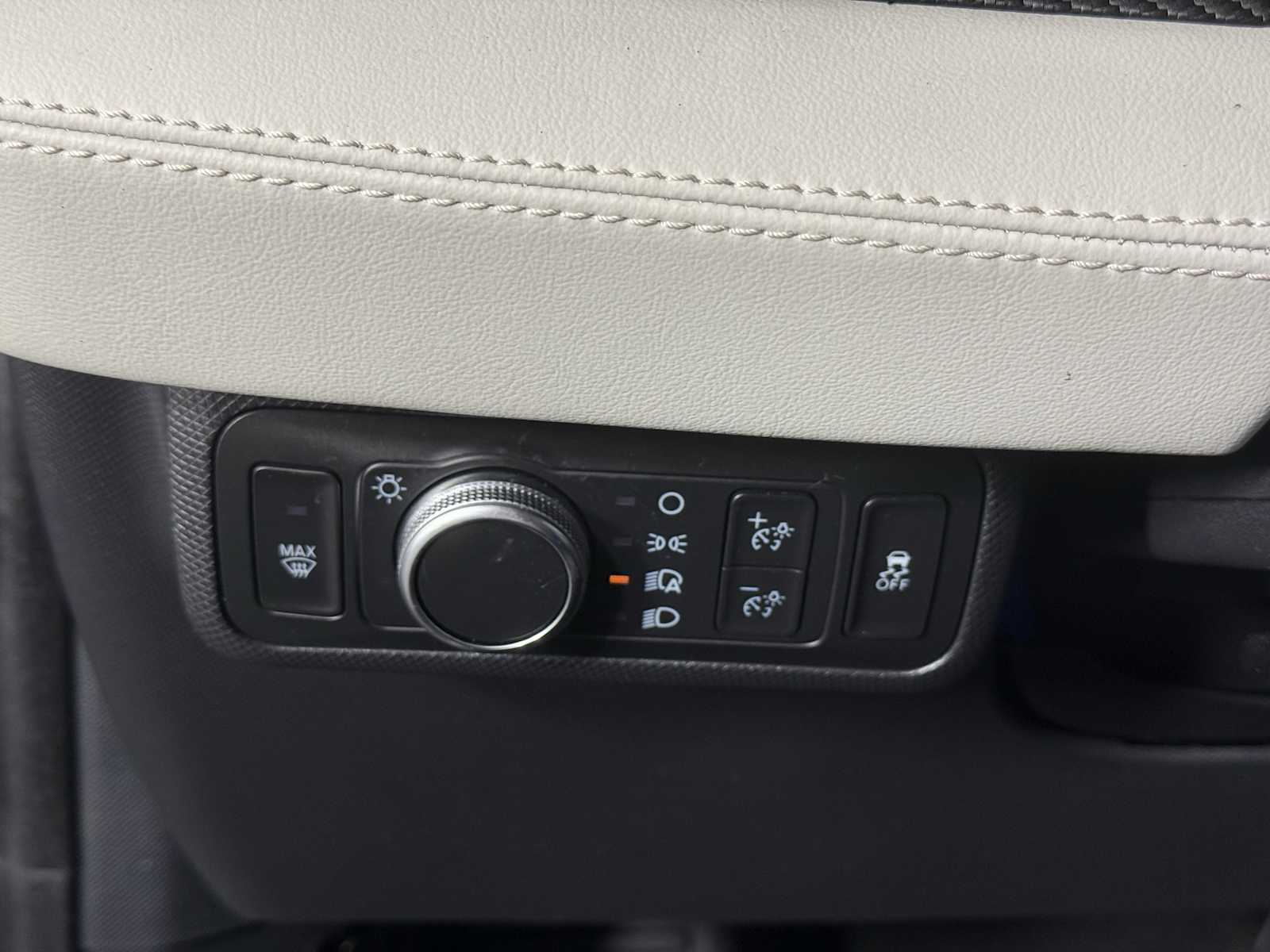 Certified 2022 Ford Mustang Mach-E Premium image 9