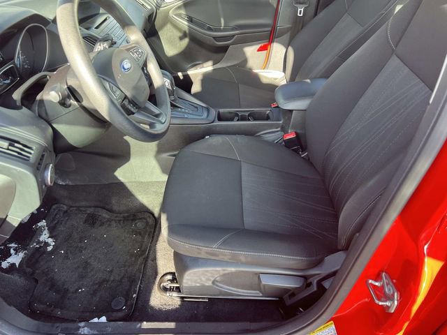 Certified 2017 Ford Focus SE image 16