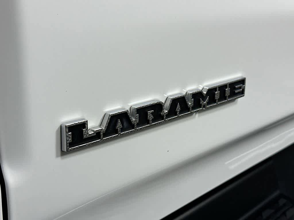 Used 2022 RAM 1500 Laramie AWD/4WD image 7