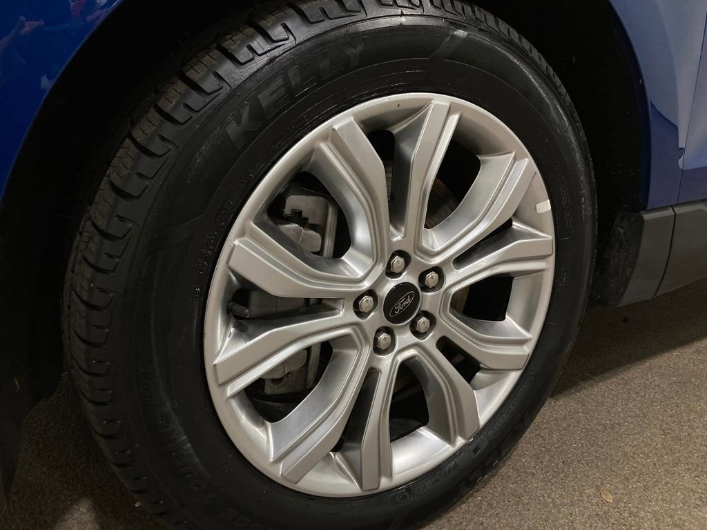 Certified 2024 Ford Edge Titanium image 15