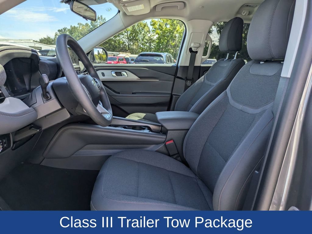 Certified 2026 Ford Explorer Active RWD image 14
