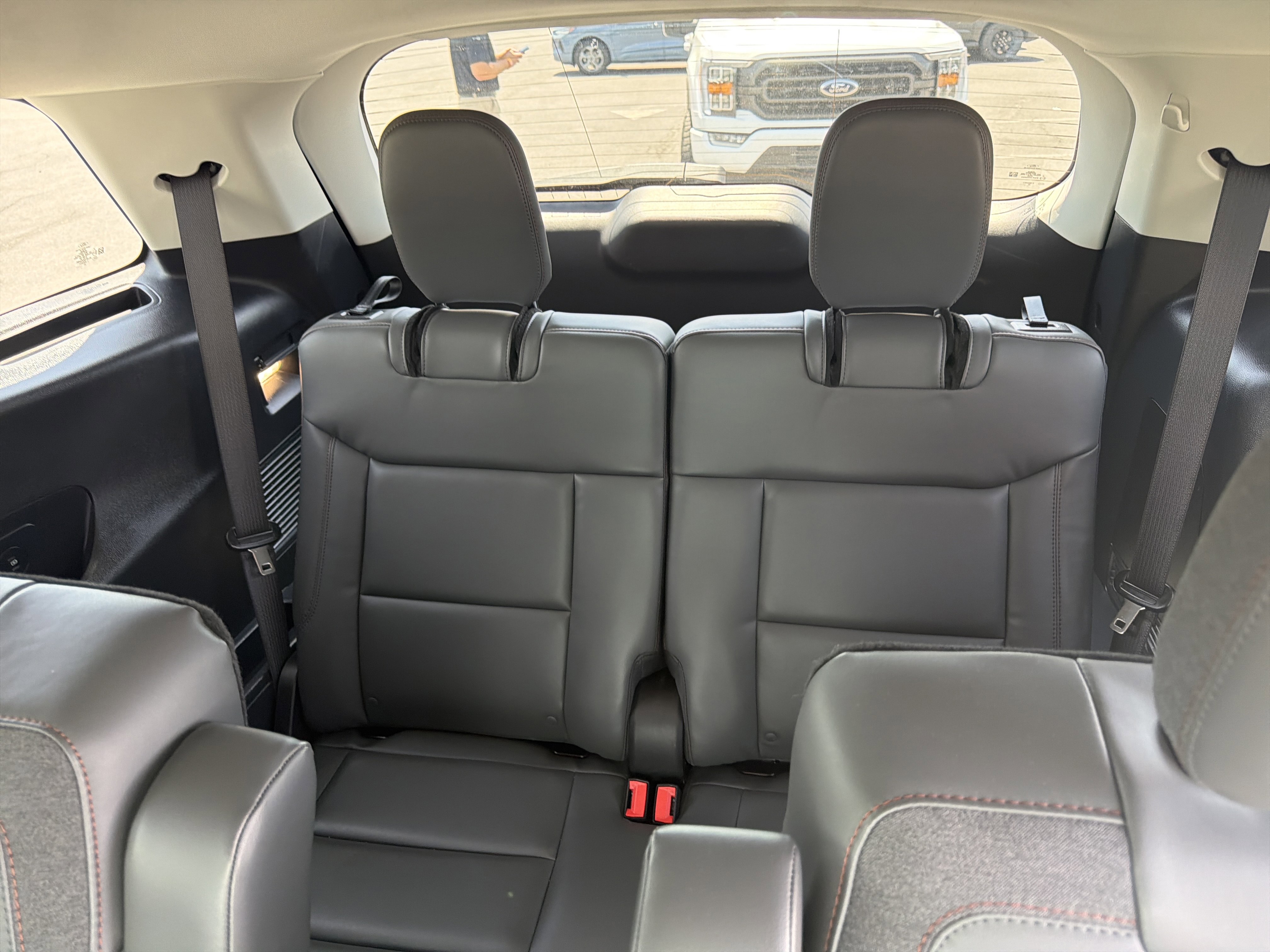 Certified 2026 Ford Explorer Active w/ Active Comfort Package AWD/4WD image 14