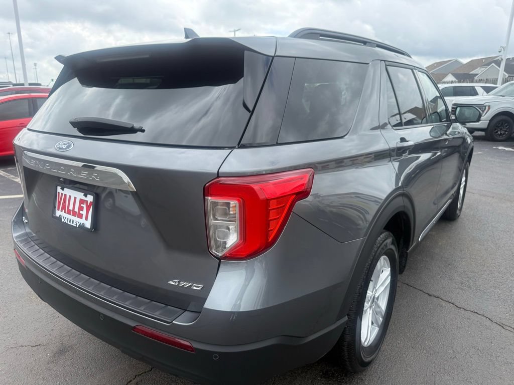 Certified 2024 Ford Explorer XLT AWD/4WD image 9