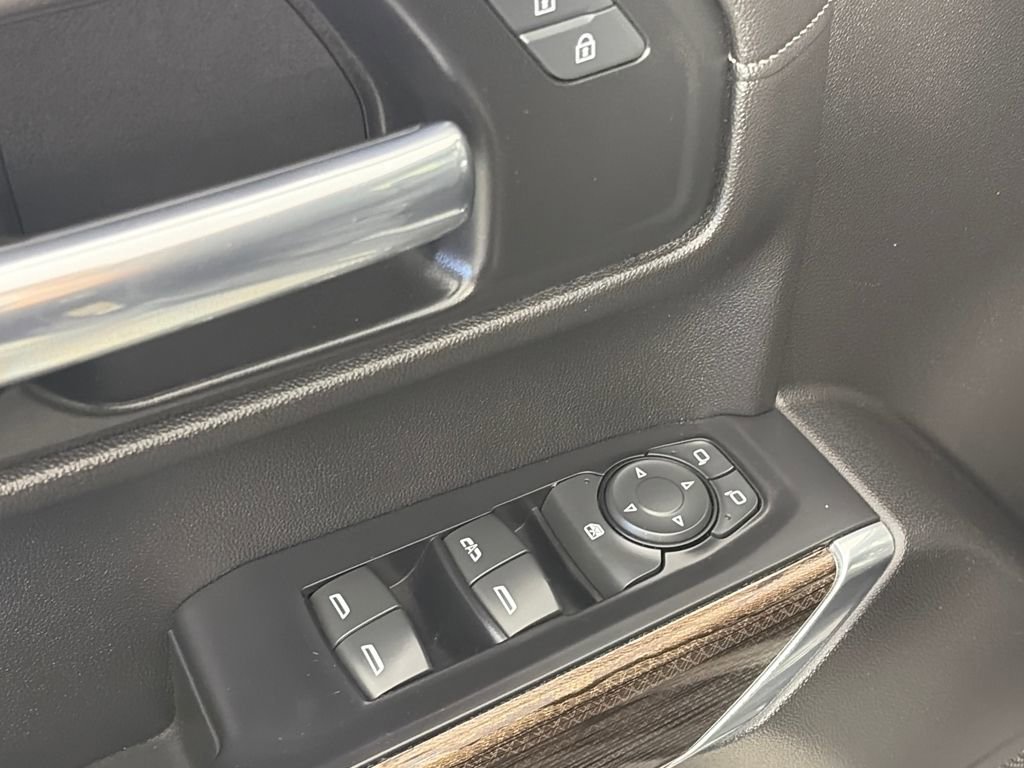 Used 2020 Chevrolet Silverado 1500 RST w/ Texas Edition image 25