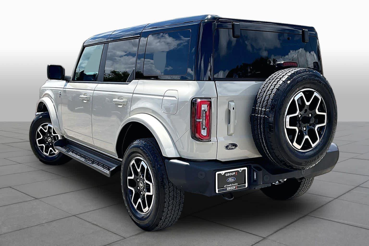 Certified 2025 Ford Bronco Outer Banks AWD/4WD image 6