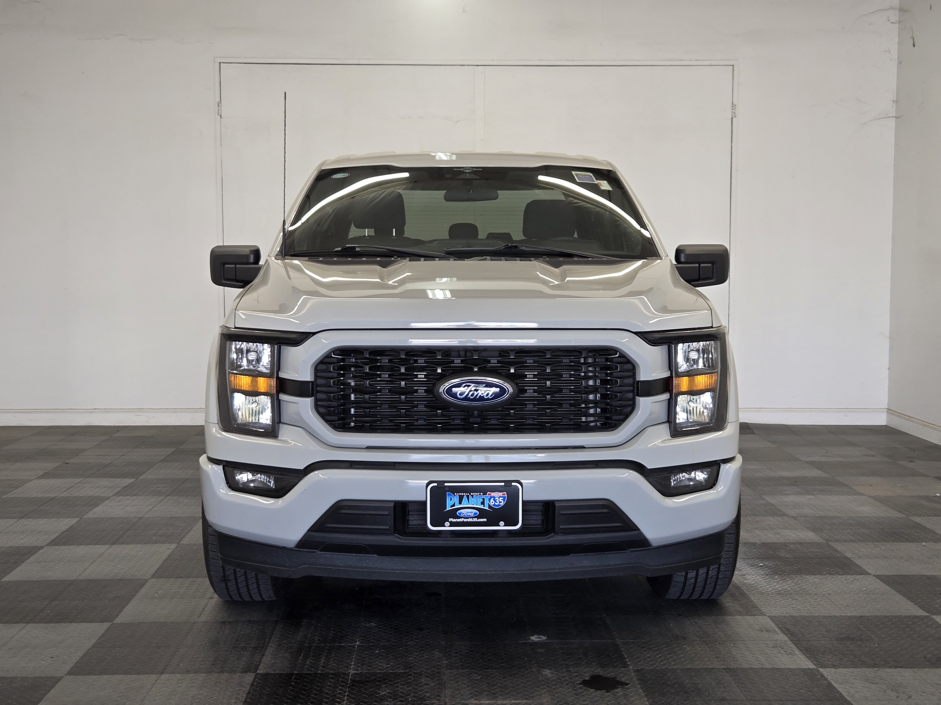 Certified 2023 Ford F150 XL w/ STX Appearance Package RWD image 3
