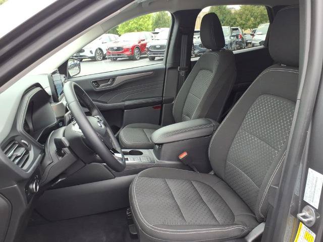Certified 2023 Ford Escape Active AWD/4WD image 17