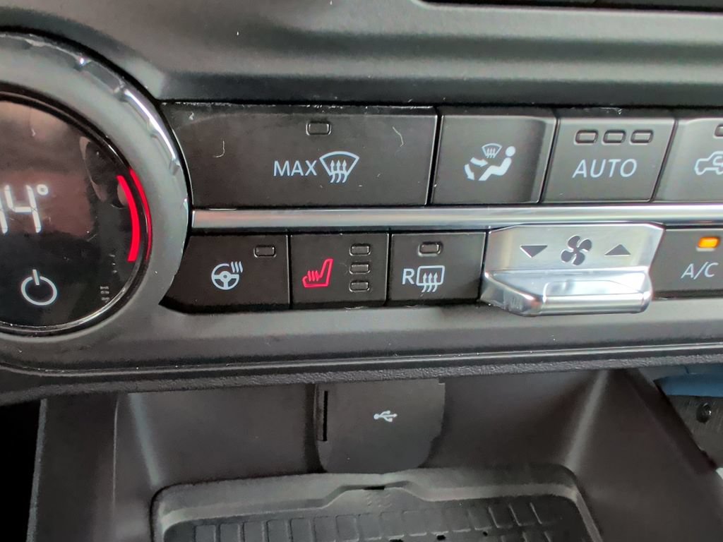 Certified 2024 Ford Bronco Wildtrak AWD/4WD image 23