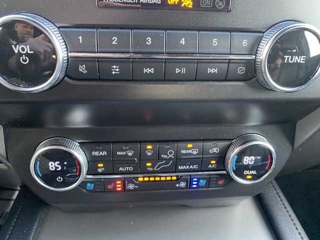 Certified 2020 Ford Expedition XLT w/ Equipment Group 202A image 35