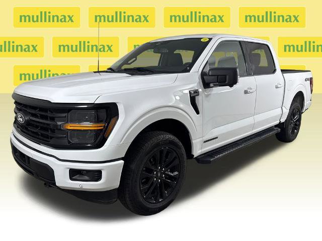 Certified 2025 Ford F150 XLT w/ Equipment Group 302A MID AWD/4WD image 15