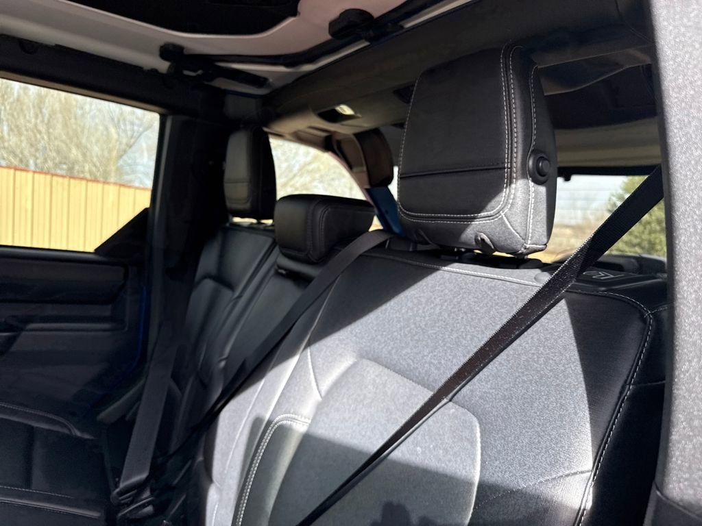 Certified 2025 Ford Bronco Badlands AWD/4WD image 21
