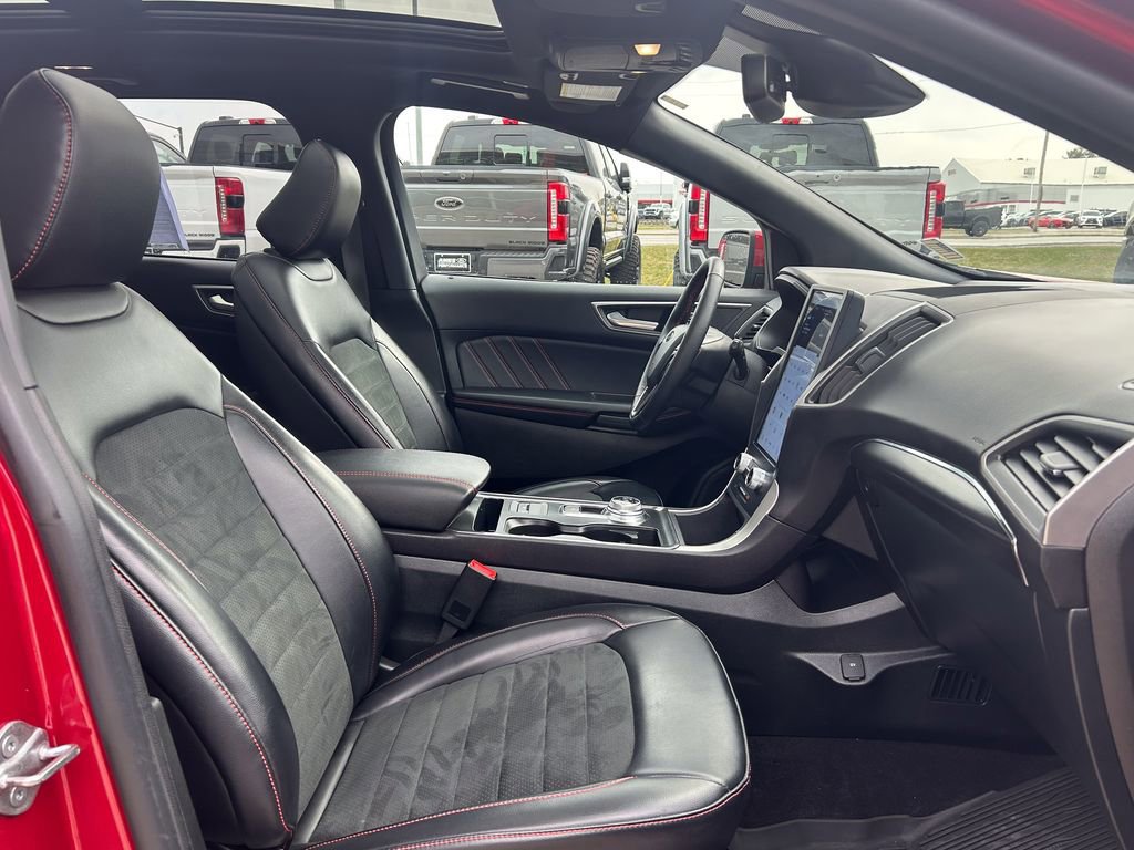 Certified 2023 Ford Edge ST-Line image 20