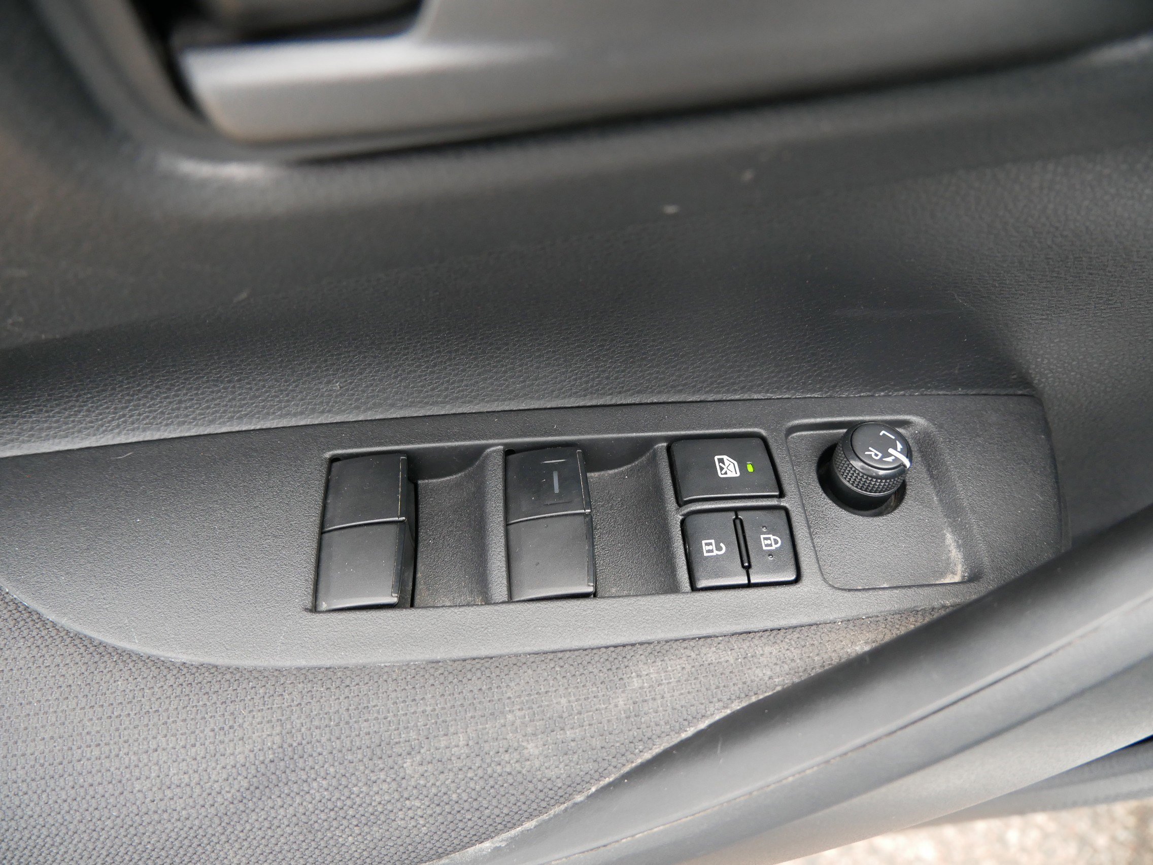 Used 2023 Toyota Corolla LE FWD image 20