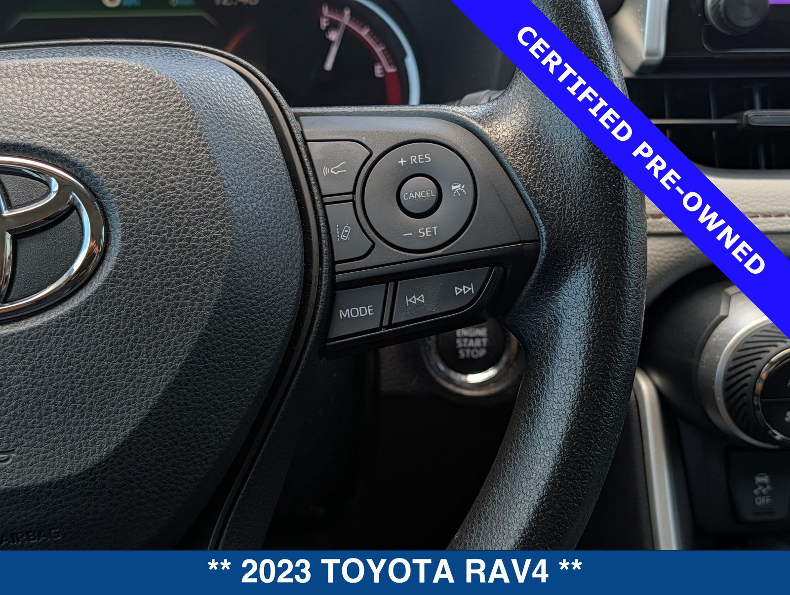 Used 2023 Toyota RAV4 XLE FWD image 26