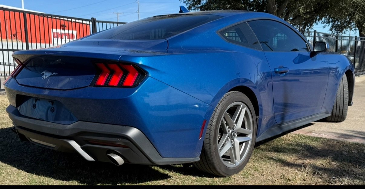 Certified 2024 Ford Mustang Coupe image 6