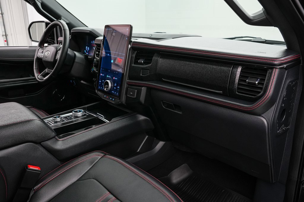 Certified 2024 Ford Expedition Limited image 27