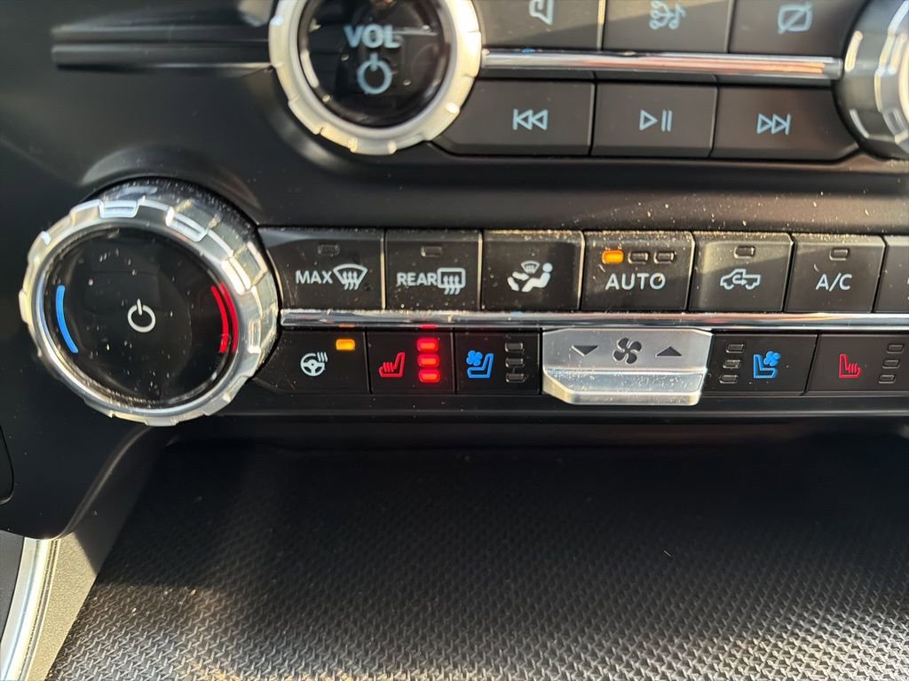 Certified 2024 Ford F150 Raptor image 33