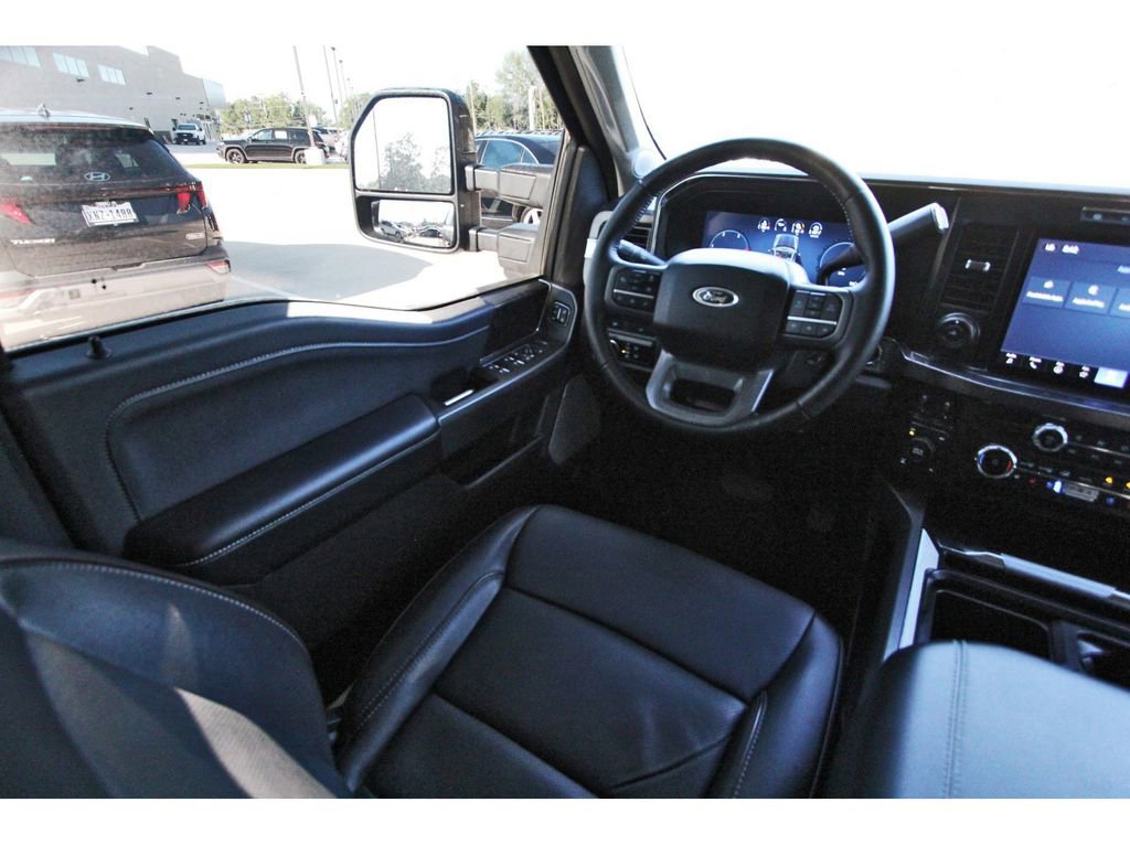 Certified 2024 Ford F350 Lariat w/ Lariat Ultimate Package AWD/4WD image 11