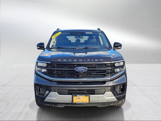 Certified 2025 Ford Expedition Max Platinum image 5