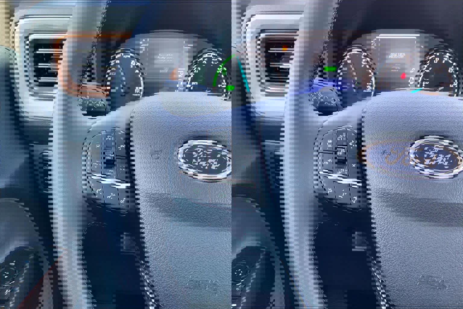 Certified 2024 Ford Maverick Lariat image 21