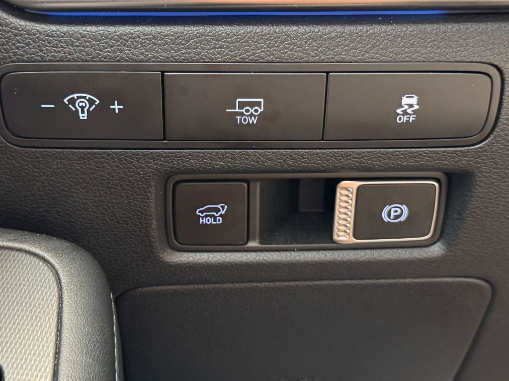 Used 2024 Hyundai Palisade Calligraphy image 21