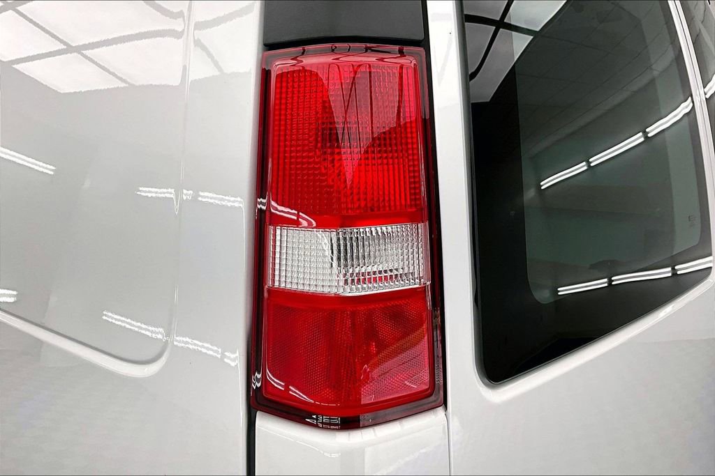 Used 2024 Chevrolet Express 2500 w/ Driver Convenience Package RWD image 29