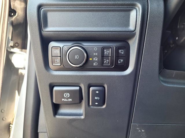 Certified 2025 Ford F150 Lariat w/ Equipment Group 501A Mid AWD/4WD image 15