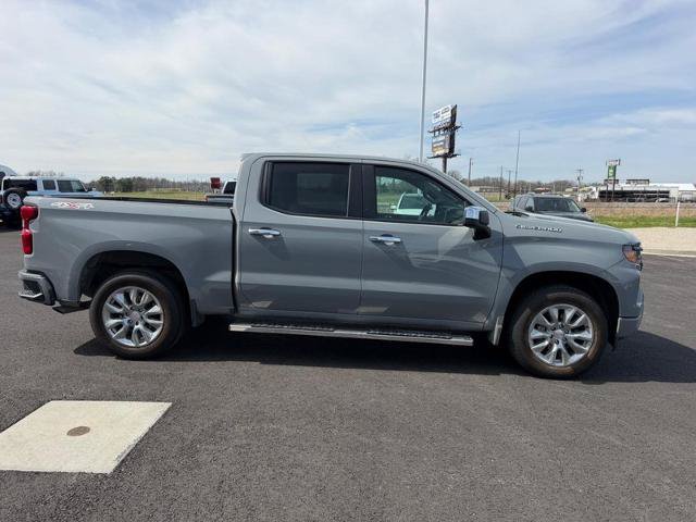 Used 2024 Chevrolet Silverado 1500 Custom AWD/4WD image 4