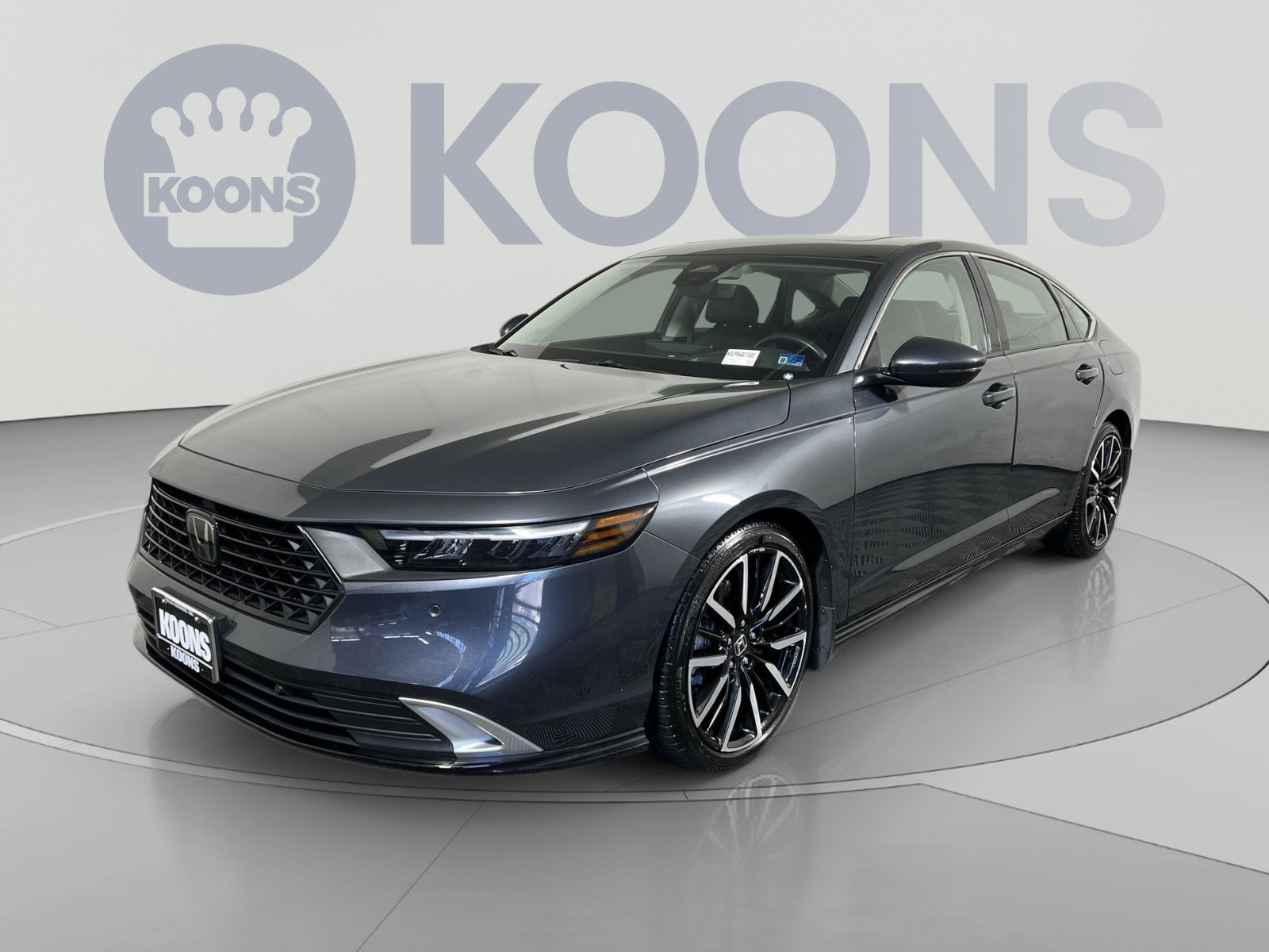 Used 2024 Honda Accord Touring image 5