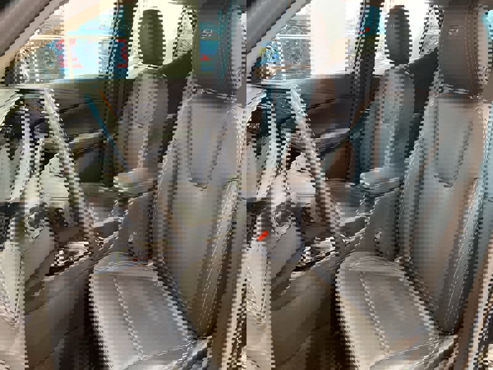 Used 2024 Buick Encore GX Sport Touring image 11