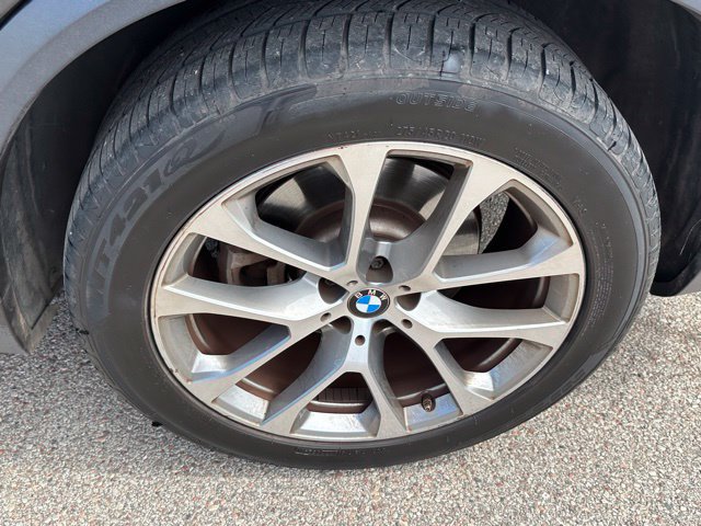 Used 2023 BMW X5 xDrive40i AWD/4WD image 8