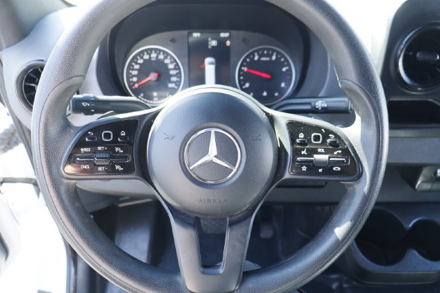 Used 2024 Mercedes-Benz Sprinter 2500 image 15