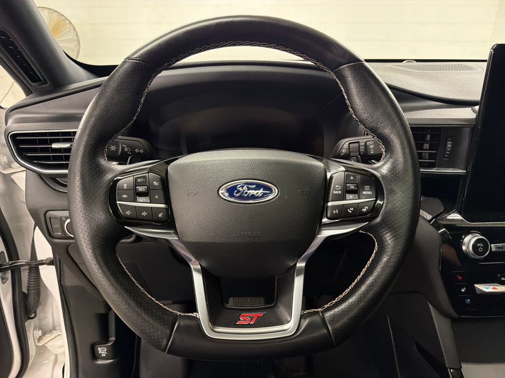 Certified 2022 Ford Explorer ST w/ Equipment Group 401A AWD/4WD image 20