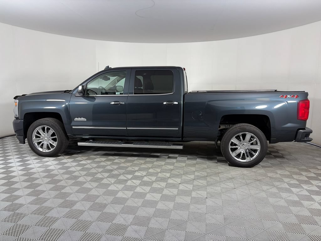 Used 2018 Chevrolet Silverado 1500 High Country AWD/4WD image 4