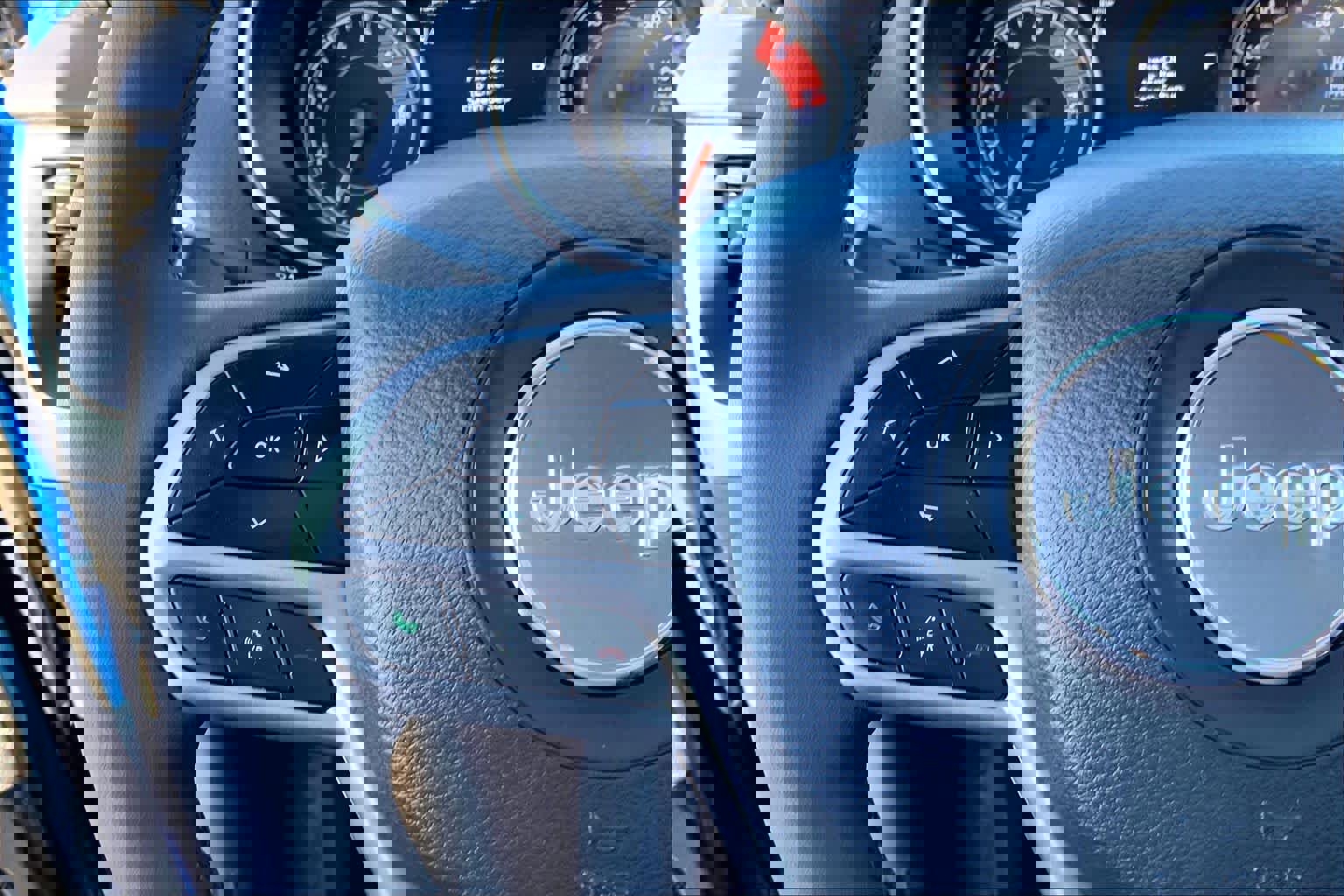 Used 2022 Jeep Cherokee Latitude Lux image 20