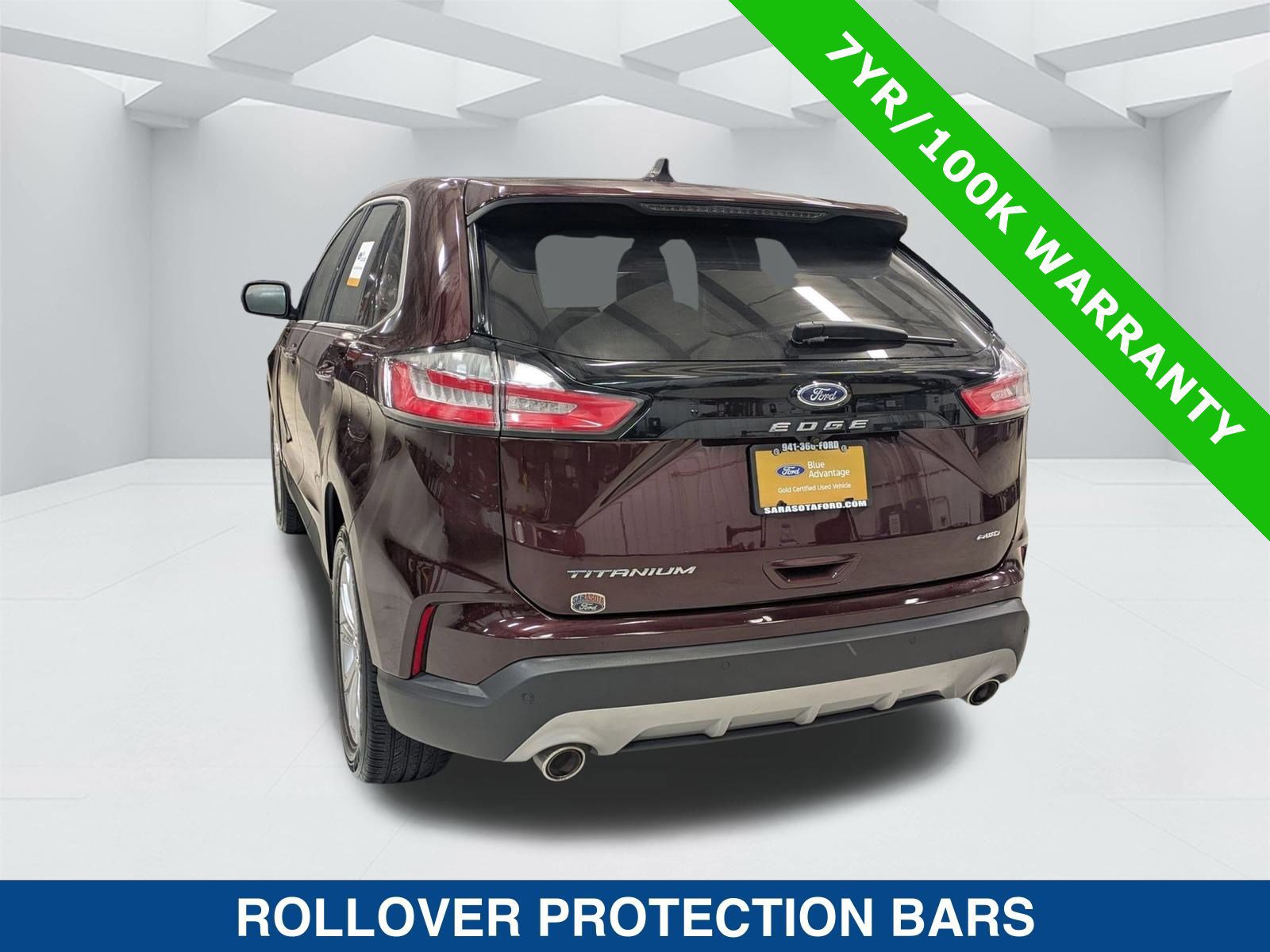 Certified 2023 Ford Edge Titanium image 2