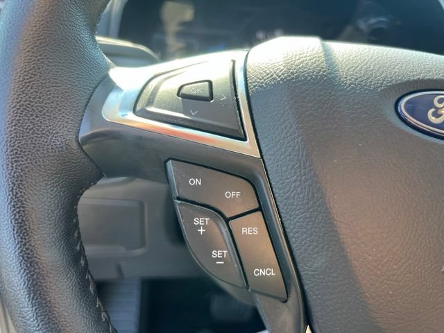Certified 2024 Ford Edge SEL w/ Convenience Package AWD/4WD image 9