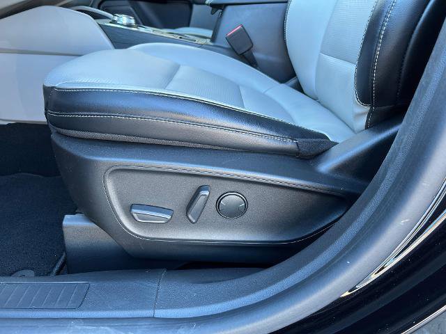 Certified 2023 Ford Escape Platinum image 18
