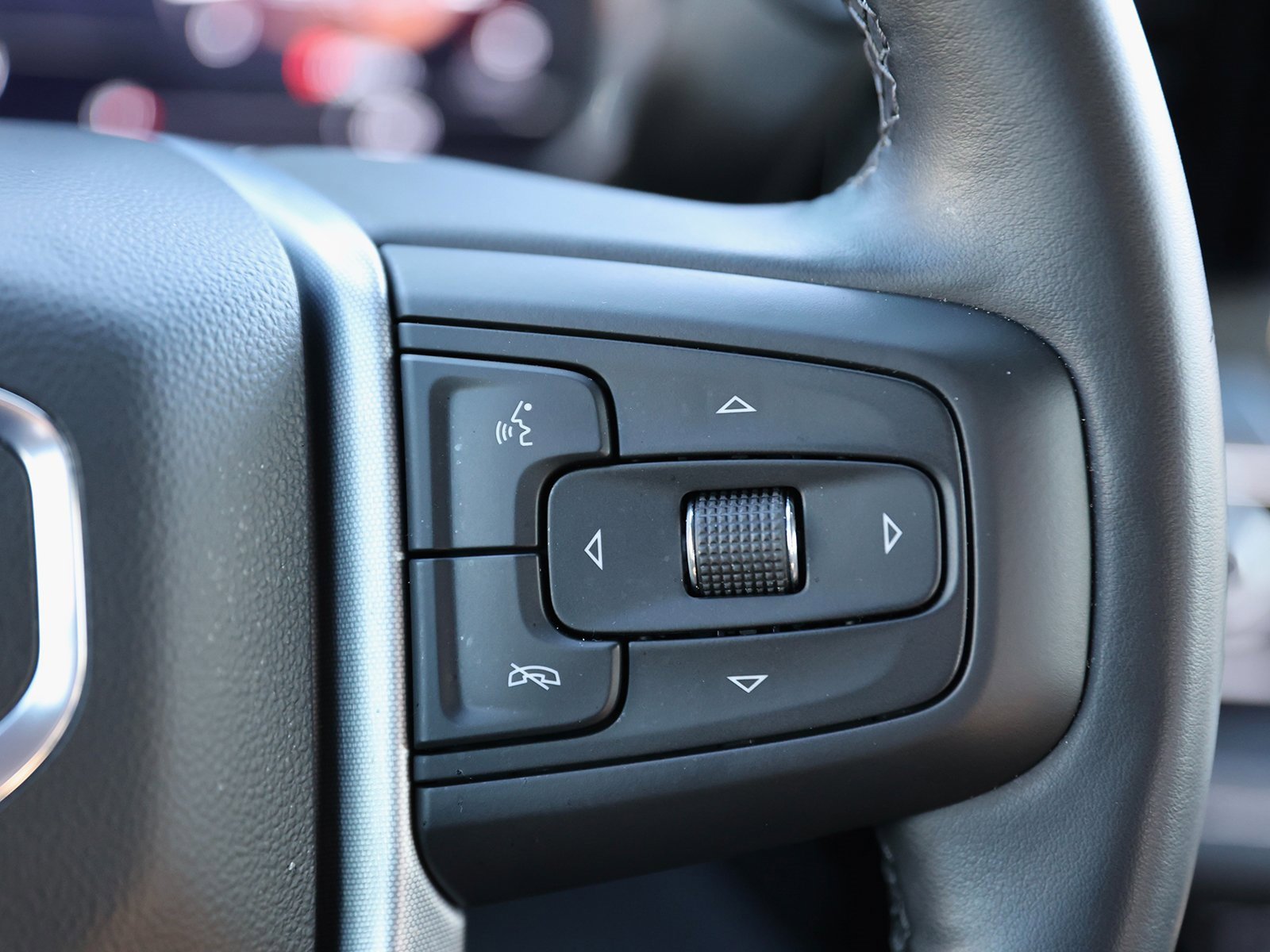 Used 2025 GMC Sierra 2500 SLT w/ SLT Premium Package image 41