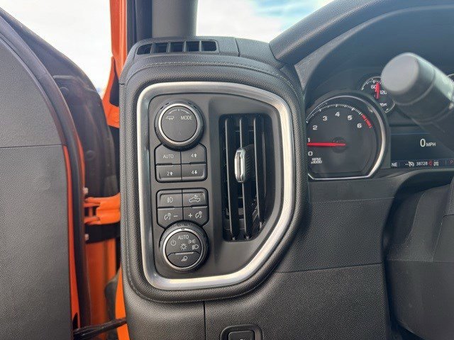 Used 2022 Chevrolet Silverado 1500 LT Trail Boss w/ Safety Package image 14