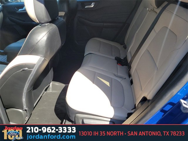 Certified 2022 Ford Escape SEL w/ Technology Package image 16