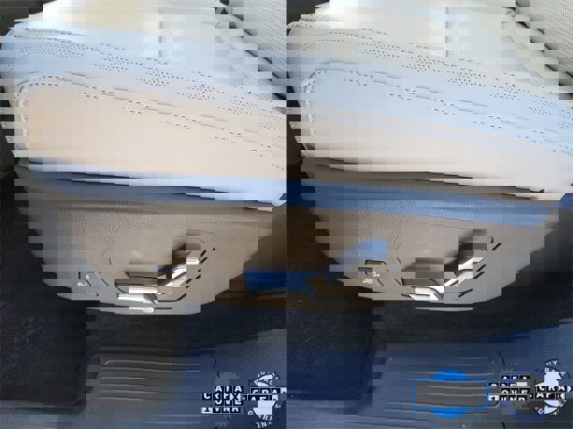 Used 2025 Hyundai Santa Fe Calligraphy w/ Tow & Go Package image 26