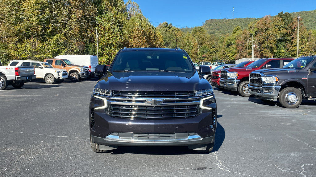 Used 2022 Chevrolet Tahoe LT w/ LT Signature Plus Package AWD/4WD image 2