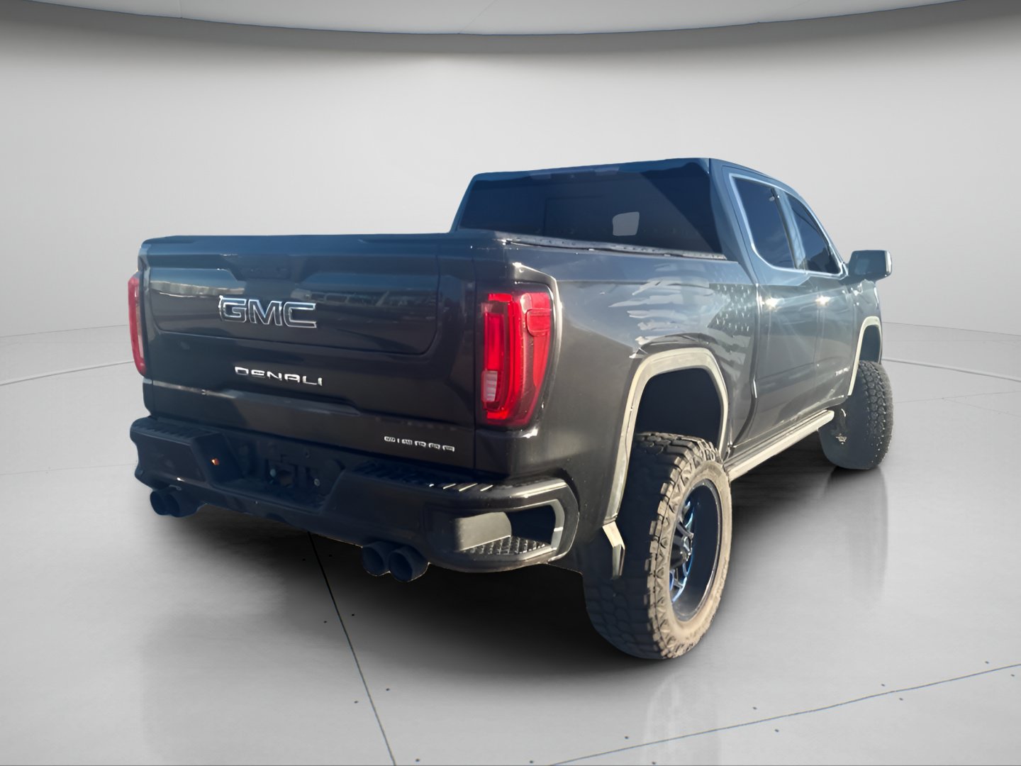 Used 2019 GMC Sierra 1500 Denali w/ Denali Ultimate Package AWD/4WD image 6