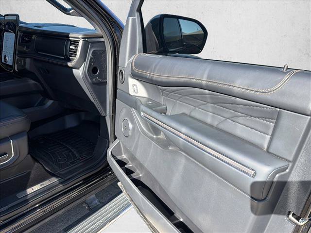 Certified 2022 Ford Expedition Platinum AWD/4WD image 24
