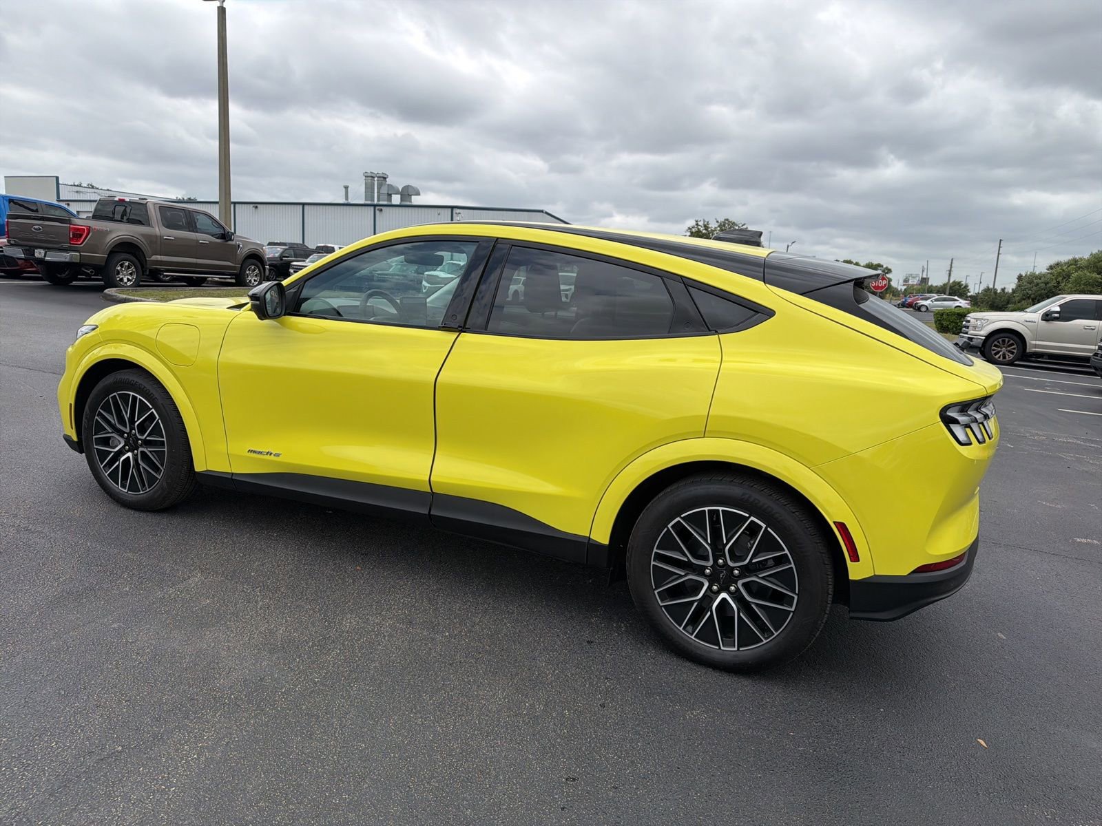 Certified 2025 Ford Mustang Mach-E Premium RWD image 13