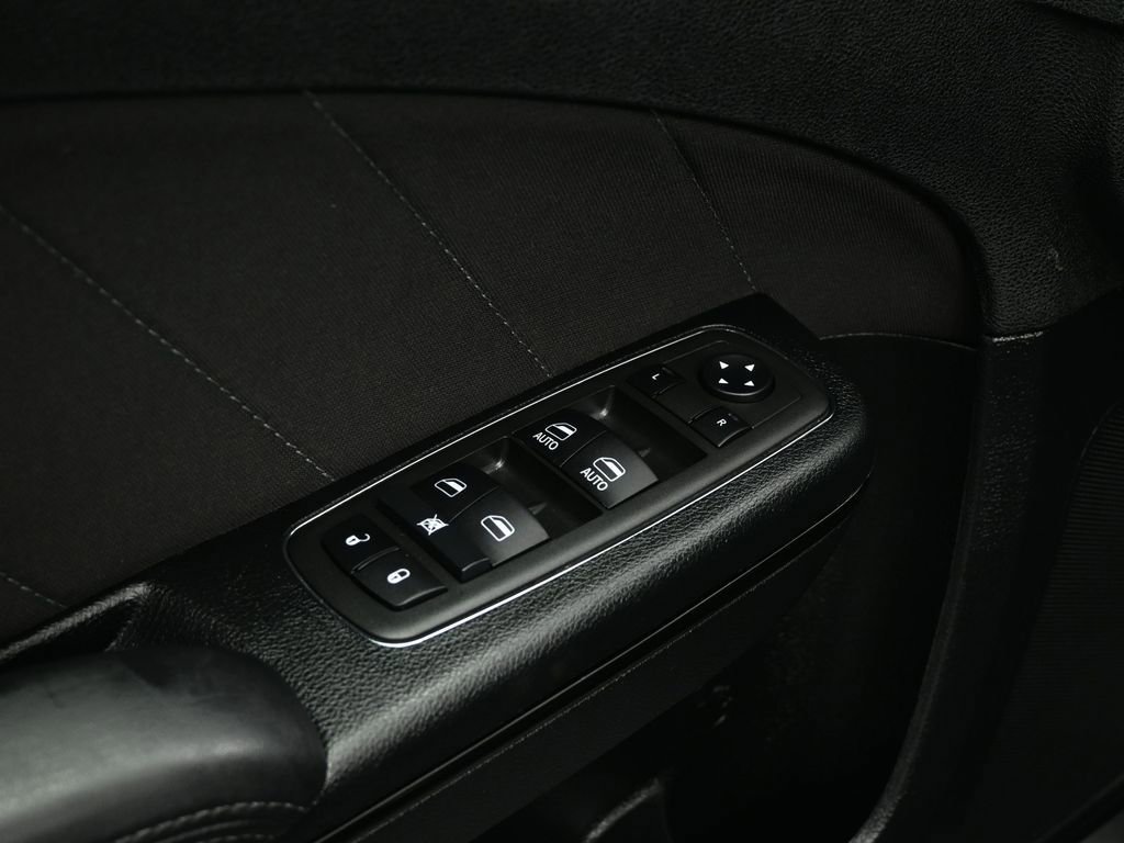 Used 2022 Dodge Charger GT w/ Blacktop Package image 10